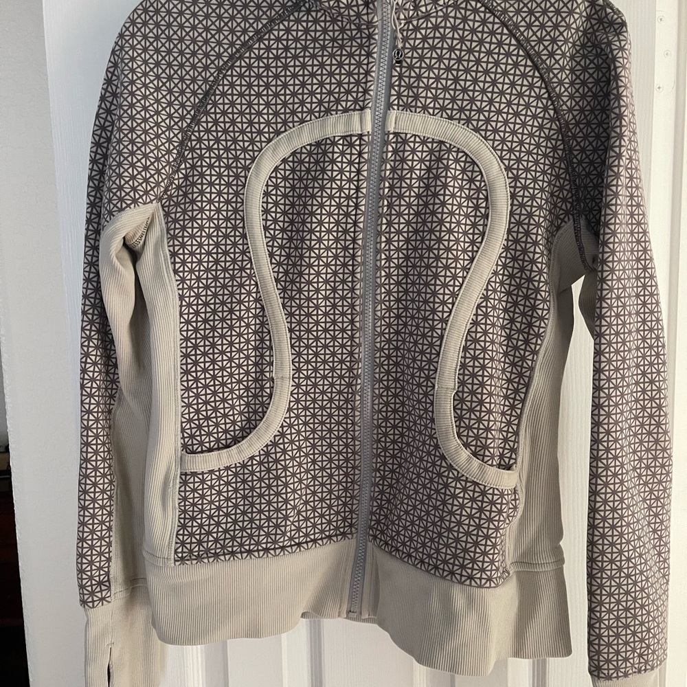 Lululemon Athletica Gray and Cream scuba zip hoodie